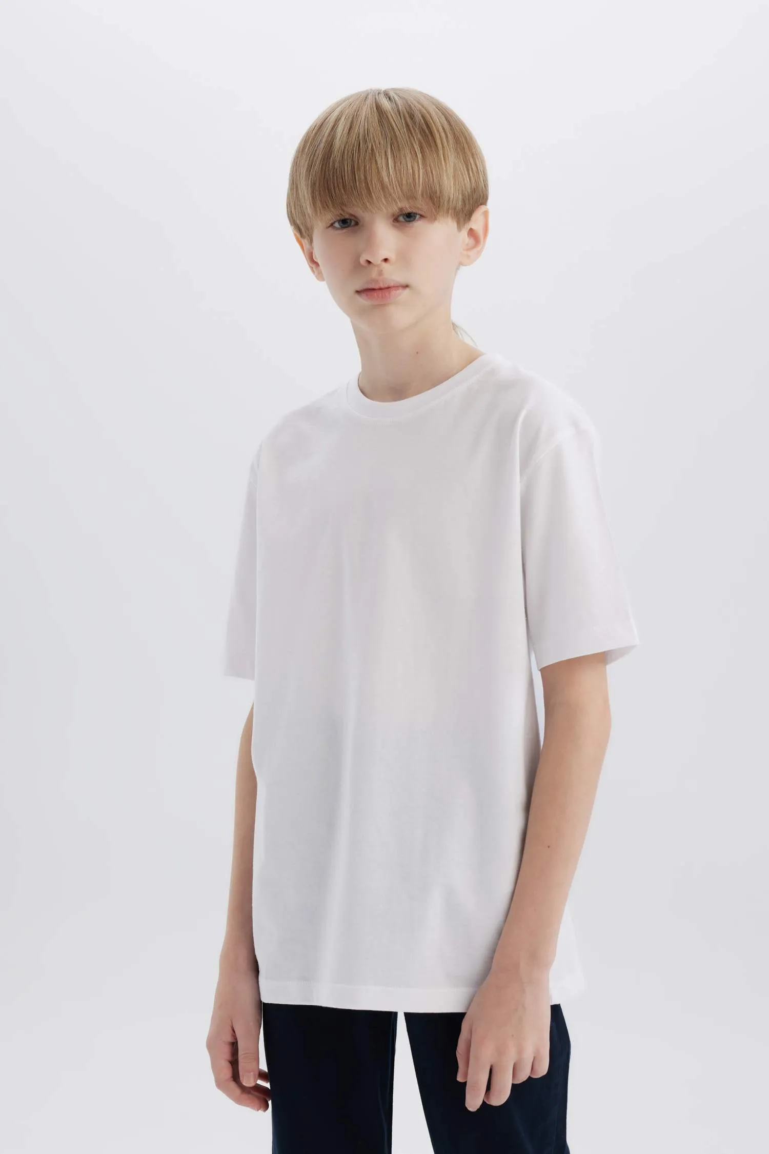 Boy Regular Fit Crew Neck Short Sleeve T-Shirt