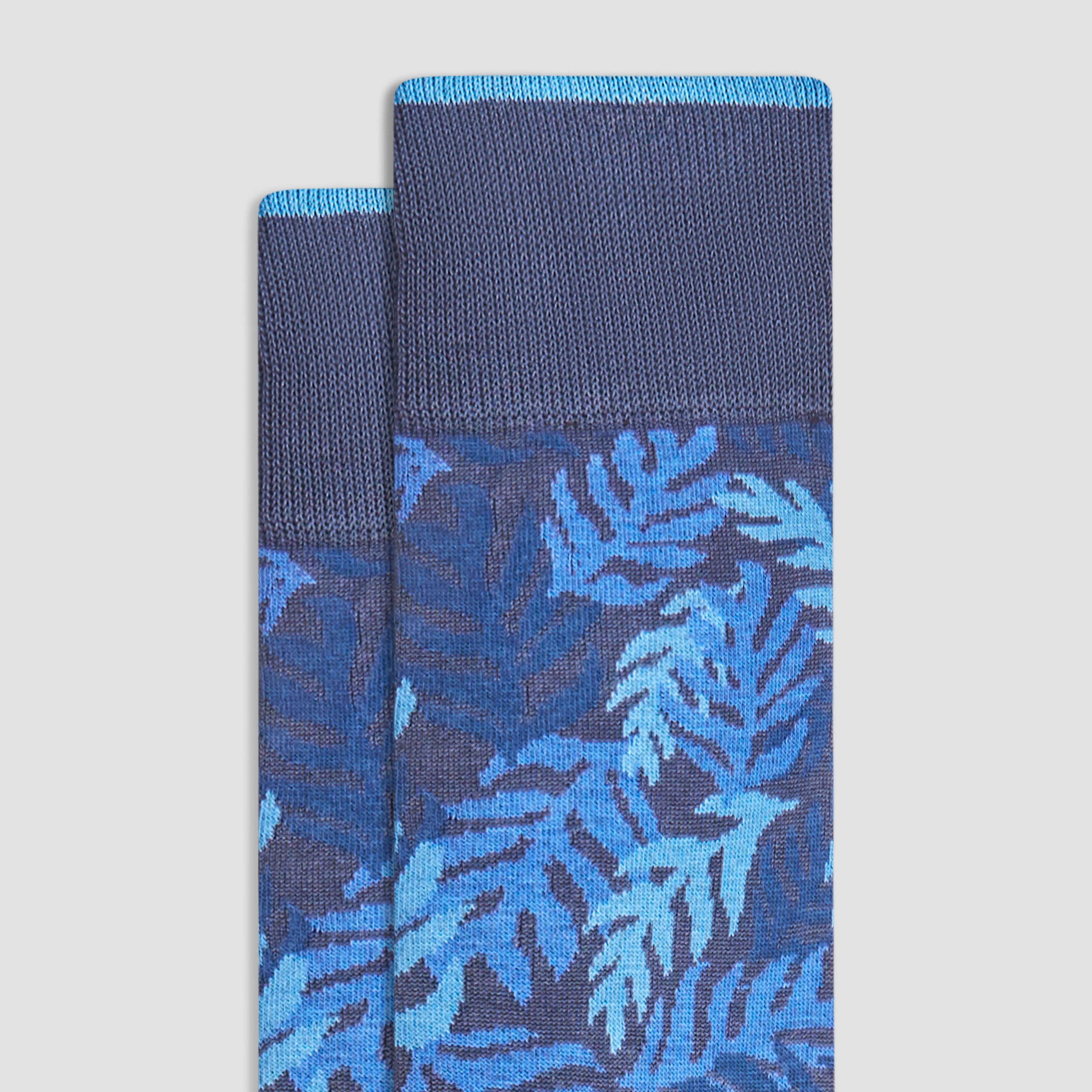 Leaves Mid-Calf Socks