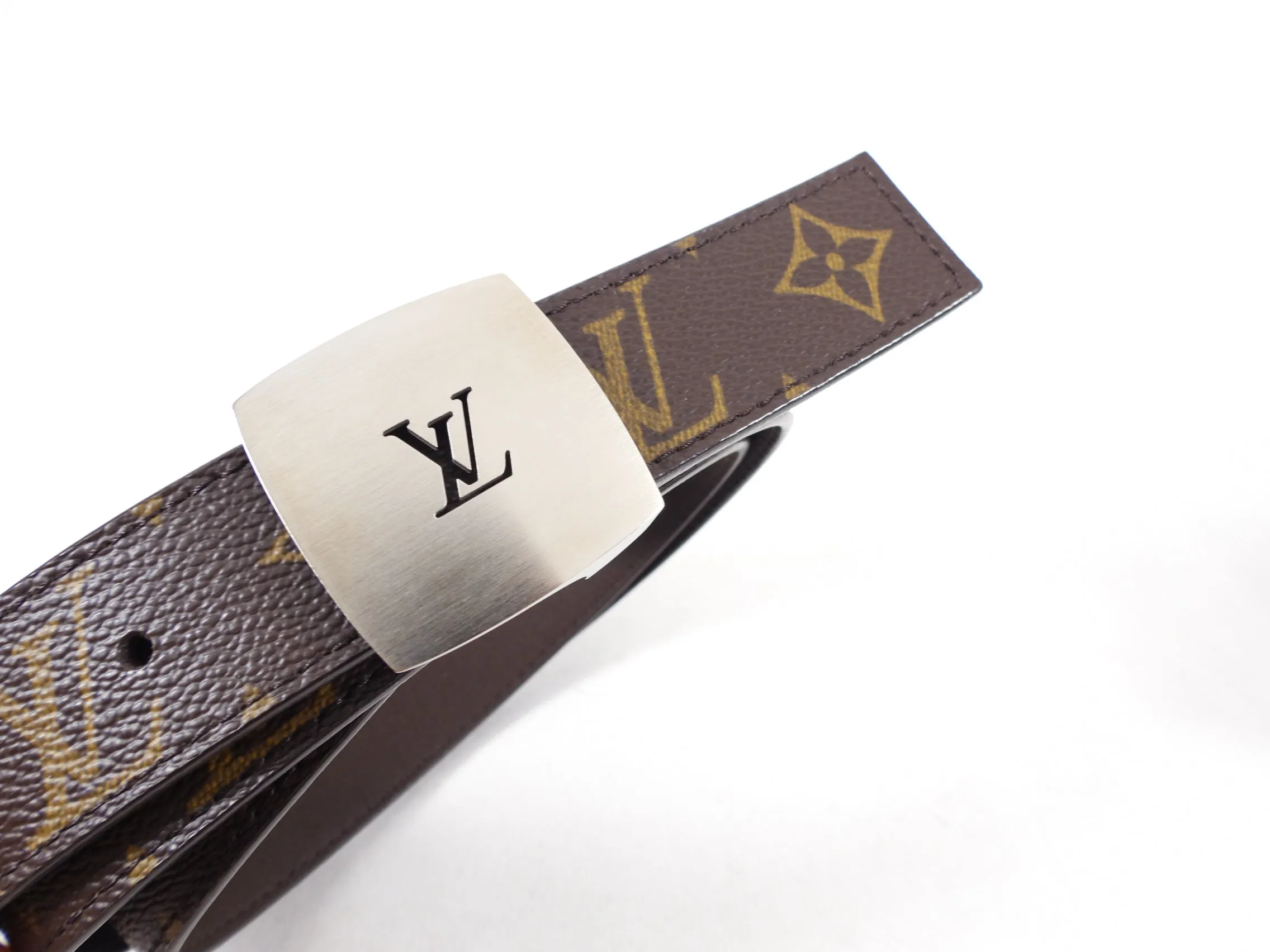 Louis Vuitton Monogram LV Buckle Belt - 110 / 44