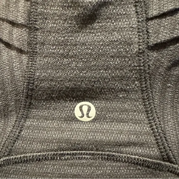 Lululemon Bhakti Yoga Jacket size 4 Luon Dark Grey Black