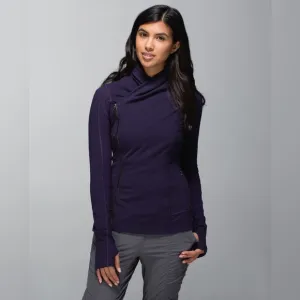 Lululemon Bhakti Yoga Zip Up Jacket in Black Grape Purple Violet size 8