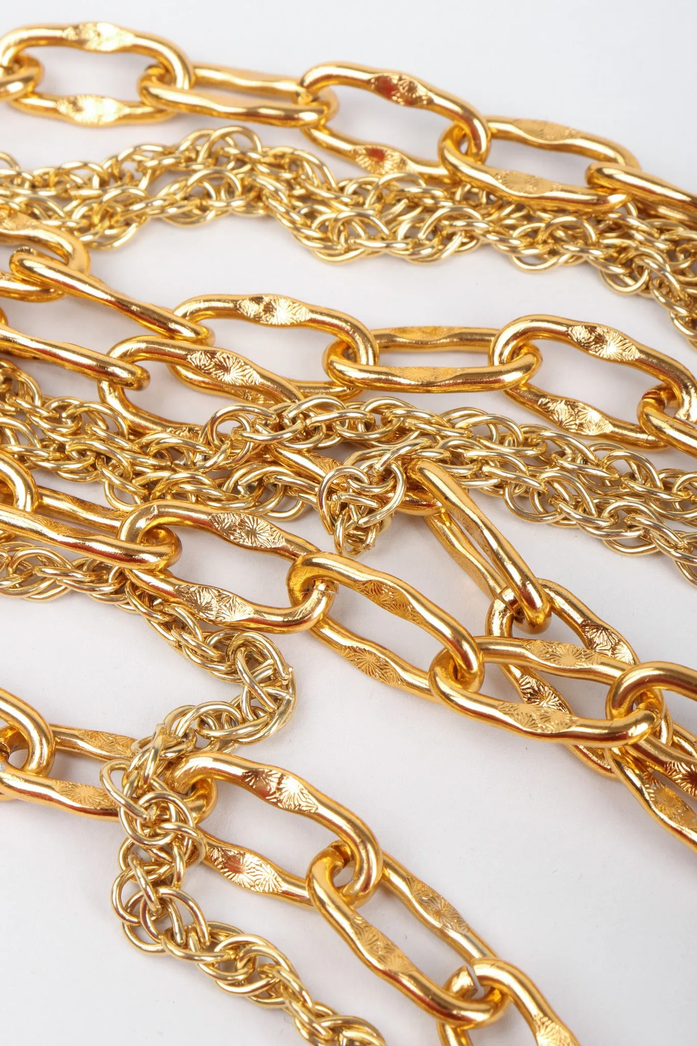 Multi-Chain Stone Belt