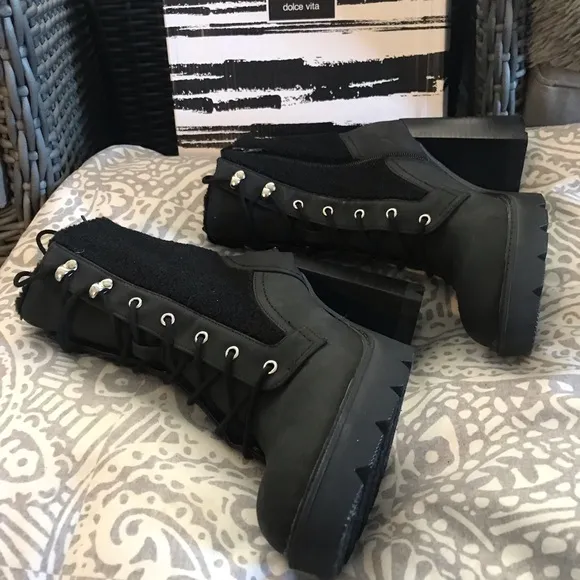 New Dolce Vita Dixy Faux Shearling Trim Heel Platform Boots