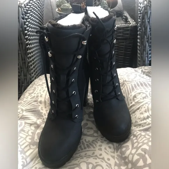 New Dolce Vita Dixy Faux Shearling Trim Heel Platform Boots