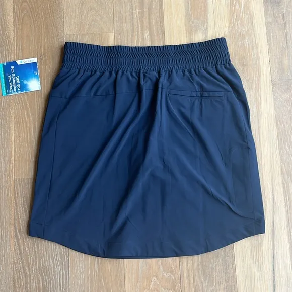 NWT Coolibar. Pisa skort. Navy blue. Longer length. UPF 50 