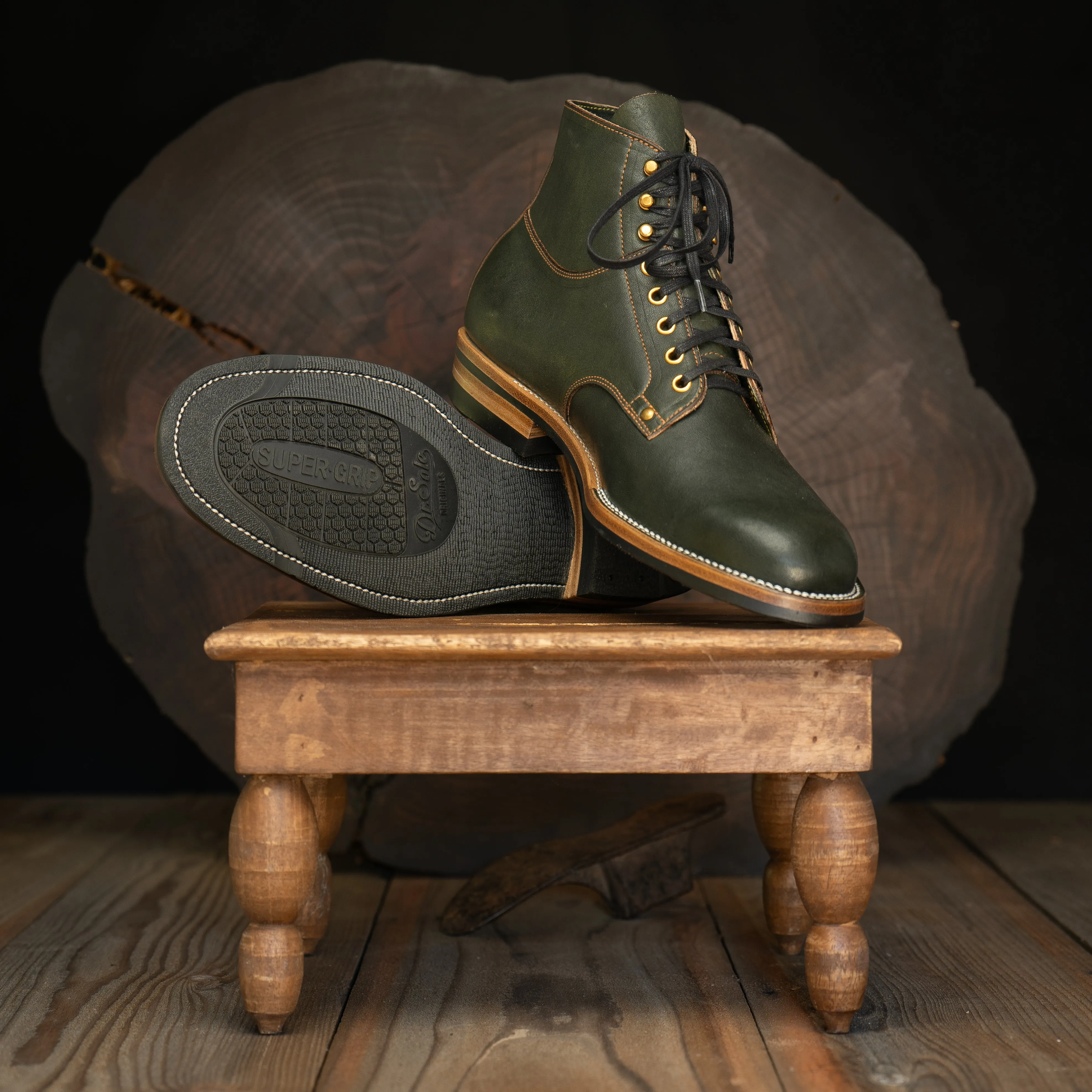 Østmo X Iron Boots Drop 12 (Closed!)