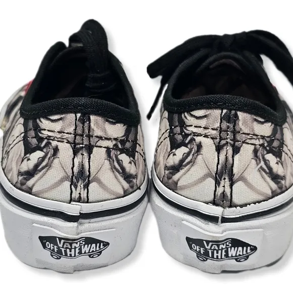 VANS Kids 10.5 Authentic Digi Rose Black/ True White Water-Resistant Canvas 3085