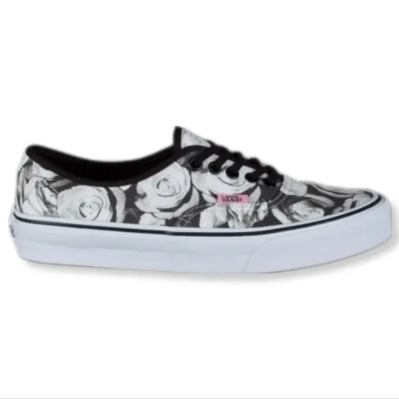 VANS Kids 10.5 Authentic Digi Rose Black/ True White Water-Resistant Canvas 3085
