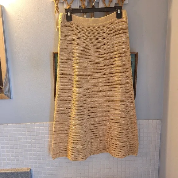 VINCE knitted crocheted neutral quiet luxury coastal midi beach skirt si…