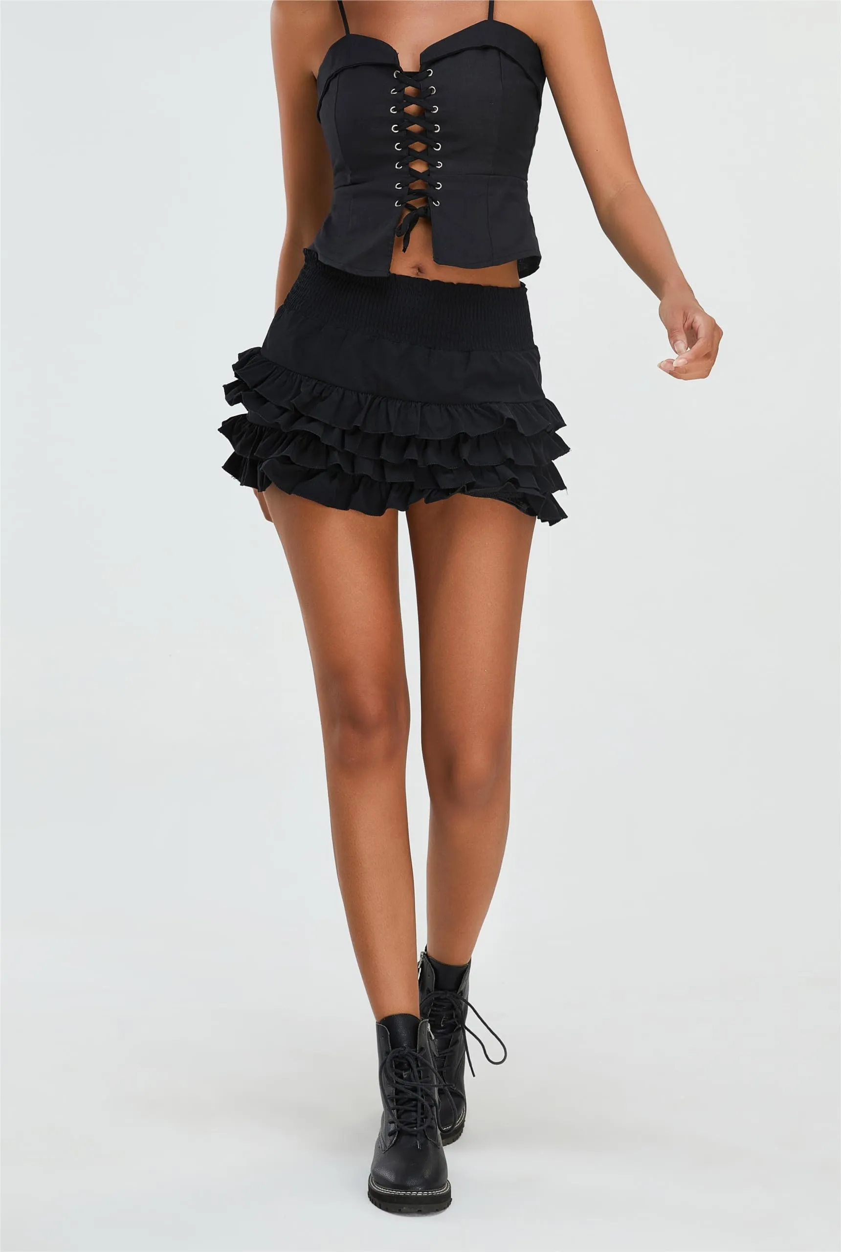 Women's Y2K Goth Skirt Low Waist Layered Ruffle Hem Short Mini Skirt Summer Cute Swing Skirt Lining Shorts
